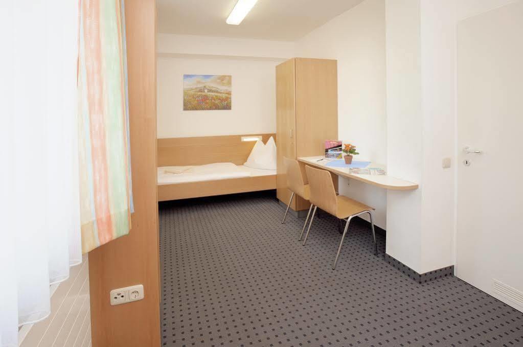 Jugendgaestehaus Linz Exterior foto